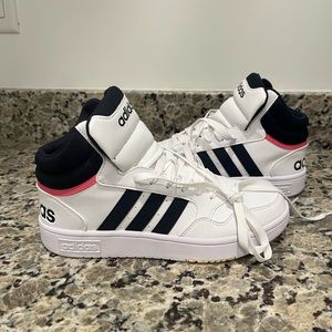 Brand new Adidas Hoops 3.0 Mid Classic Shoes, Cloud White/Legend Ink/Cloud White